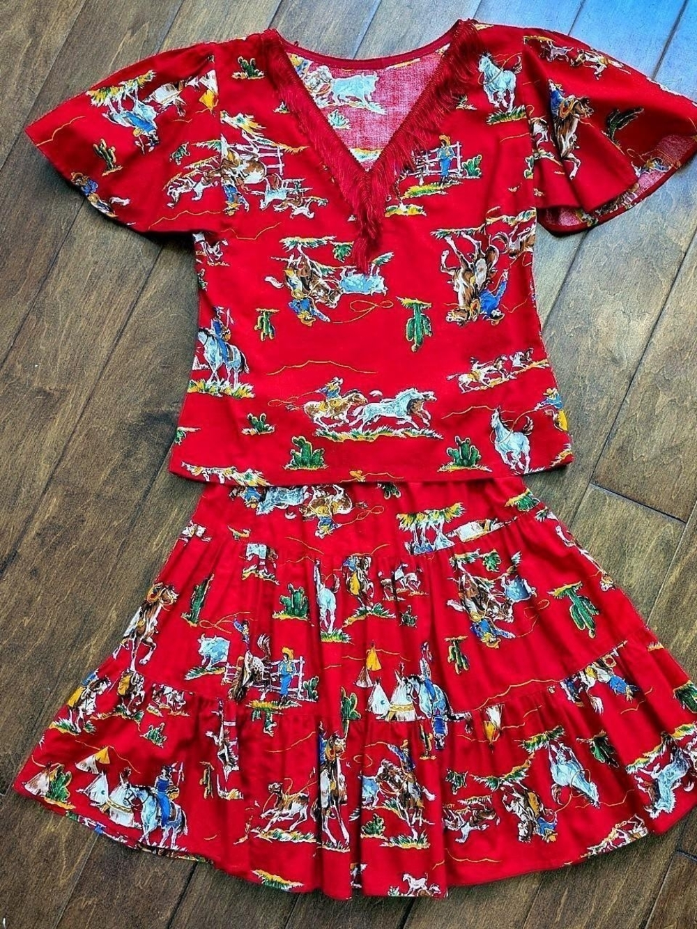 Girls' Red Western Print Short Sleeve Dress Set